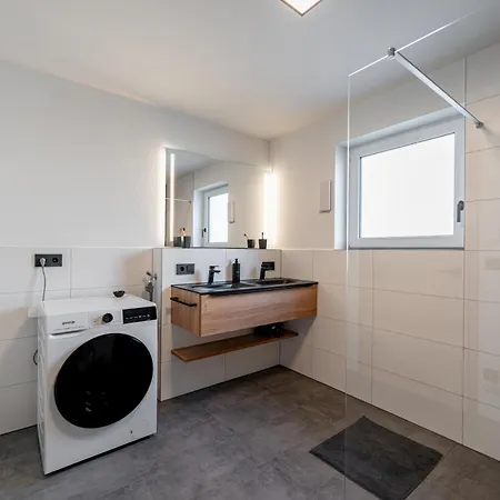 BPS Apartment#10 Design Comfort - Modernes Apartment mit hochwertigem Wohngefühl *